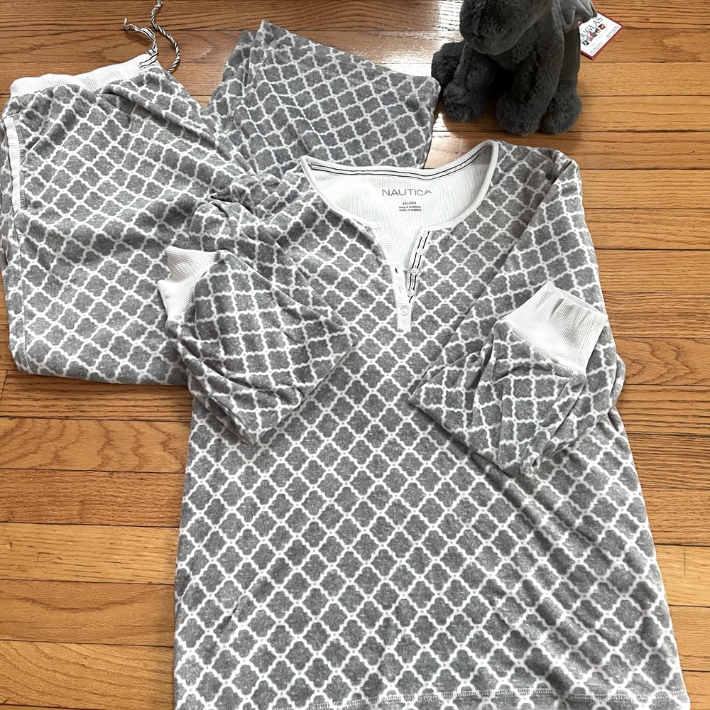 Pajama set